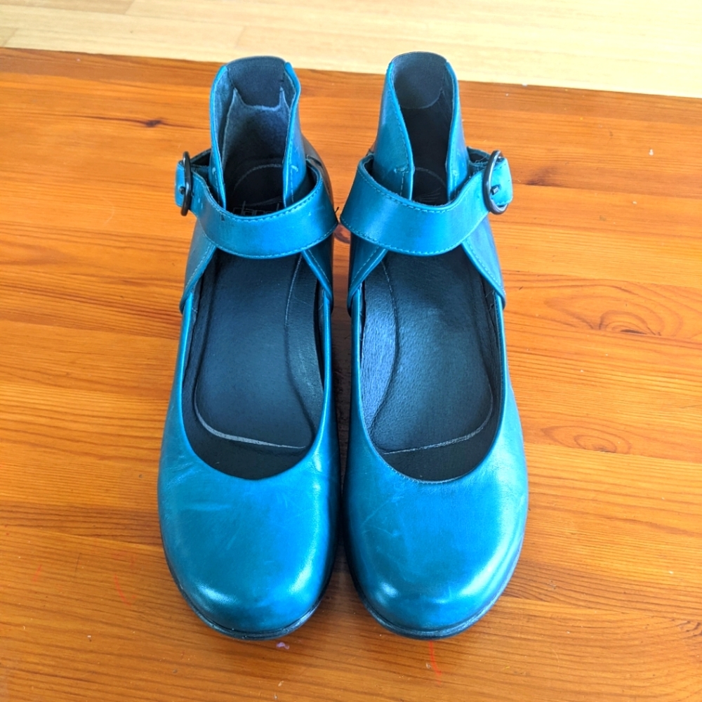 Dansko Rebel Burnished Nappa Wedge Pump Teal Leather Wedge Comfort 40 9.5 10